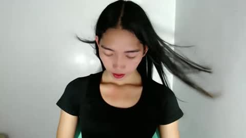 CALL ME GRACE online show from April 25, 1:41 pm