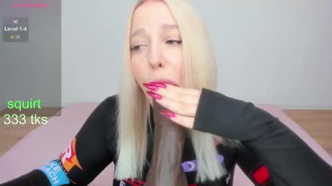 Im Mandy and I love to play in public and do crazy in PVT online show from February 27, 2:21 pm