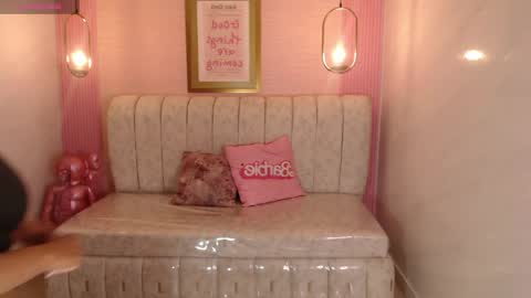 Ambar online show from April 3, 1:09 pm