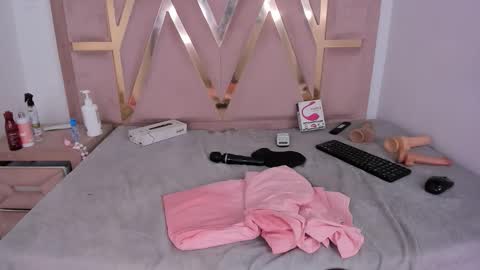 Ambar online show from June 3, 11:21 pm
