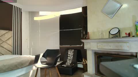 Ambar Ross online show from January 23, 7:29 pm