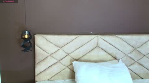 Ambar Ross online show from January 22, 7:13 pm