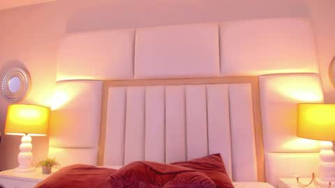 AmbarSantany  online show from February 6, 10:21 pm