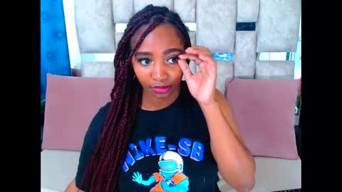 ambarsmit69 online show from November 20, 11:17 pm