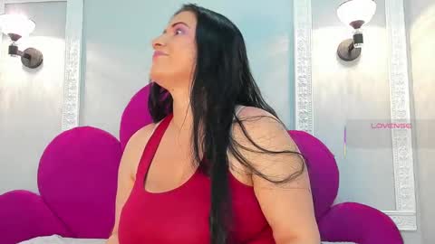   online show from March 9, 8:21 pm