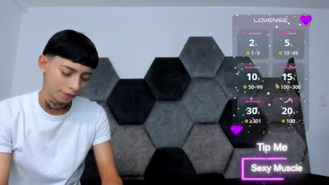 Amber  online show from March 7, 4:22 pm