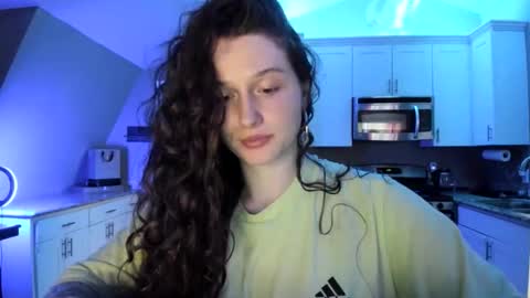 amberkinsley online show from April 5, 6:56 am