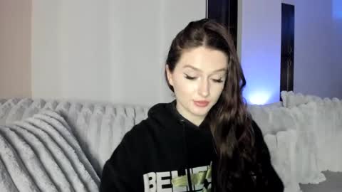 amberkinsley online show from February 2, 4:59 am