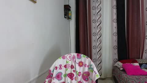 LISSY online show from December 18, 3:00 pm