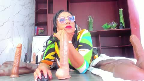   online show from February 19, 4:11 pm