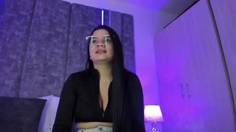 Amber Ferreira online show from January 26, 12:33 pm