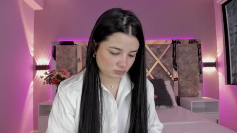 Amber Ferreira online show from January 24, 12:41 pm