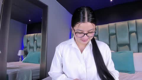 Amber Ferreira online show from February 5, 11:44 am