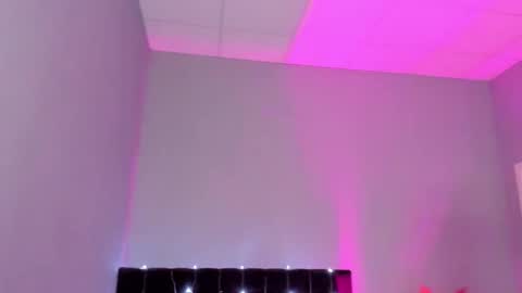 Ameli Lorans online show from January 3, 3:16 am