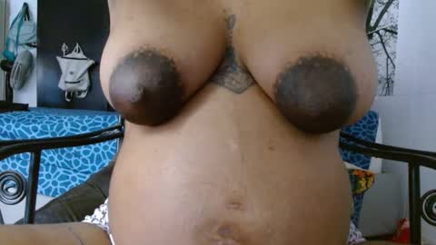 amelia  online show from March 8, 3:33 pm