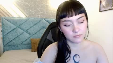 amelia_fry online show from February 22, 4:18 am