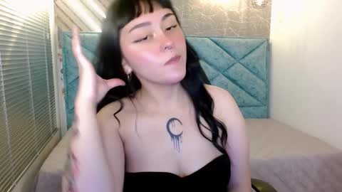 amelia_fry online show from February 26, 3:46 am