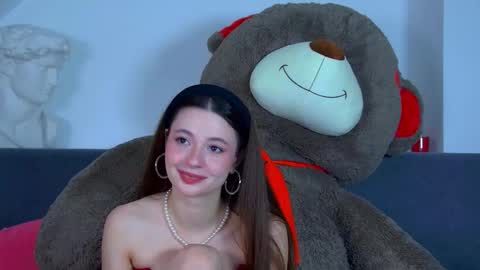 Amelia online show from September 16, 6:49 pm