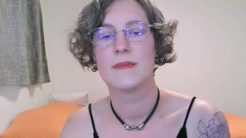 Ameliaishka online show from April 11, 9:18 pm