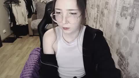 Amelia online show from February 8, 9:57 pm