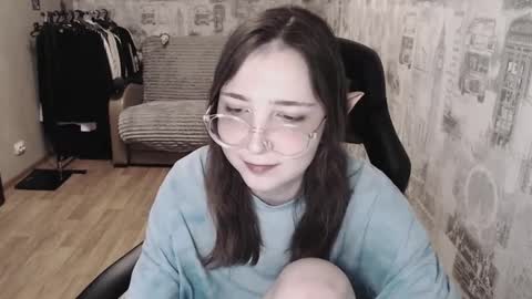 Amelia online show from March 1, 10:53 pm