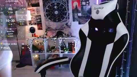 Amelia online show from March 28, 10:59 am