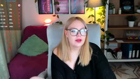 Amelia online show from April 9, 11:43 pm