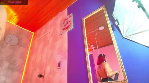 Amelie online show from February 28, 8:52 pm