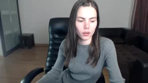 Amelie online show from September 26, 6:16 pm