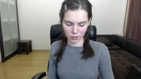 Amelie online show from October 28, 5:19 pm