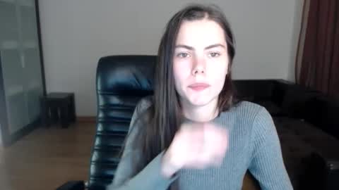 Amelie online show from September 27, 6:48 pm