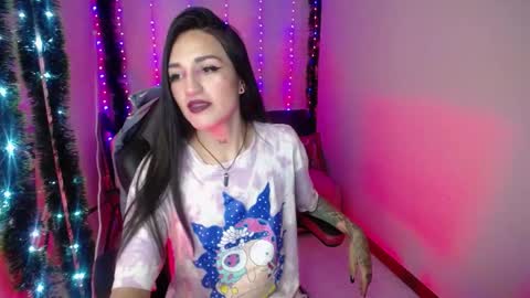 AMELIEROUS .. see you tomorrow  kisses online show from December 17, 11:59 pm