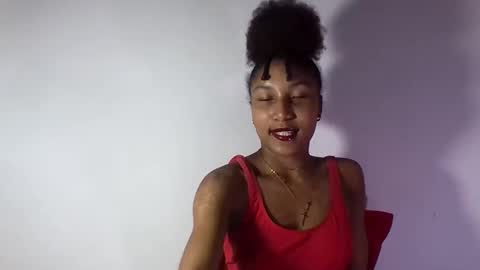 amelisy20005 online show from March 3, 6:58 pm