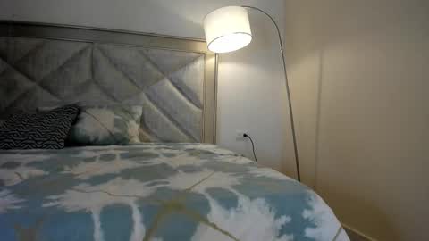 Amelie gadotx ig online show from January 17, 12:07 am