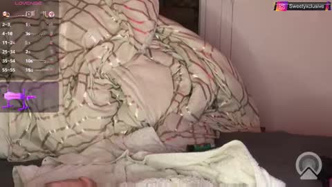 amelyaxsecret online show from April 19, 7:38 pm