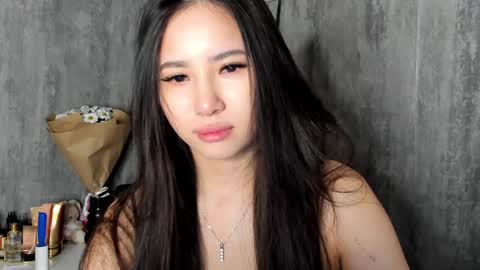 Amina online show from February 13, 6:38 pm