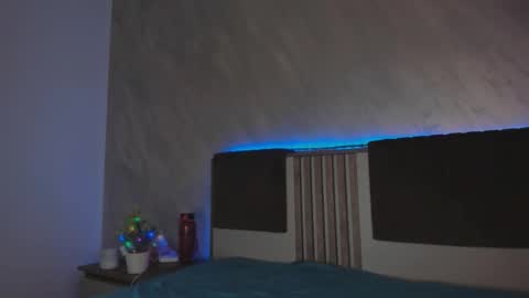 AmiraAnne online show from September 17, 3:37 am