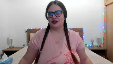 Amira Vyxen online show from January 5, 9:07 pm