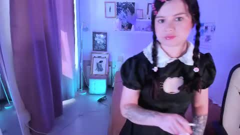 amlie_mini online show from July 7, 7:45 am