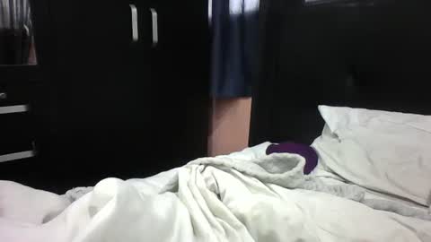 Paula D online show from April 28, 11:36 am