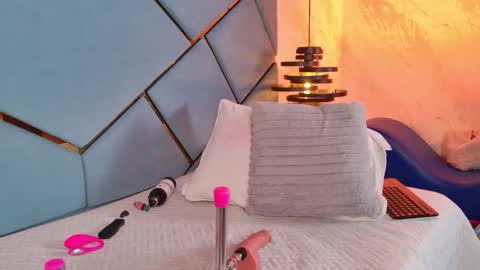 ammy durand online show from October 16, 9:06 pm