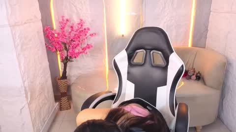 Online 2200 to 600  online show from November 26, 3:07 am