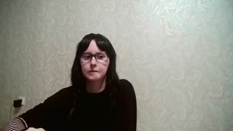 Amomira honeyx online show from August 1, 5:26 pm
