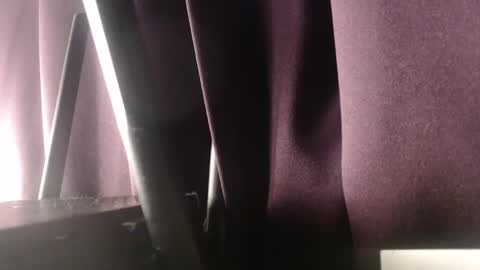 miss unforgettable online show from January 31, 8:11 am