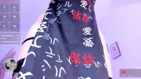 Hello I am Allison Welcome to my room and let is  have a good time together whith me online show from October 1, 11:53 pm