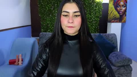 Amy online show from November 12, 7:12 pm