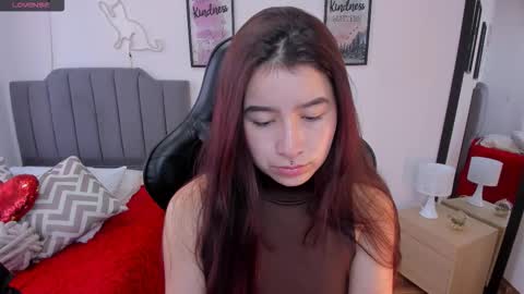 Amy sophia 3 online show from February 9, 12:29 pm