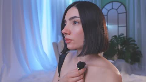 Amy Armstrong online show from March 16, 9:52 pm