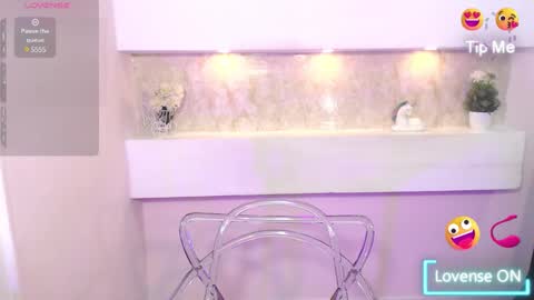 amyjohnsonn online show from December 24, 12:11 pm