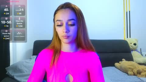 amykentt online show from January 15, 9:24 am